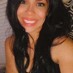 Meet your Posher, Flores